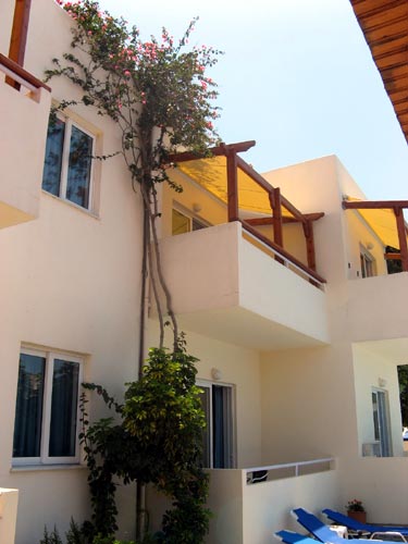 Rooms Above Pool  