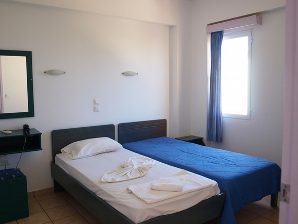 Room 41 bedroom